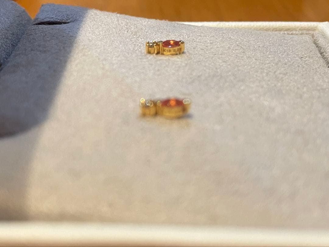 美品☆BELLESIORAベルシオラ K18 ダイヤモンド サファイア ピアス