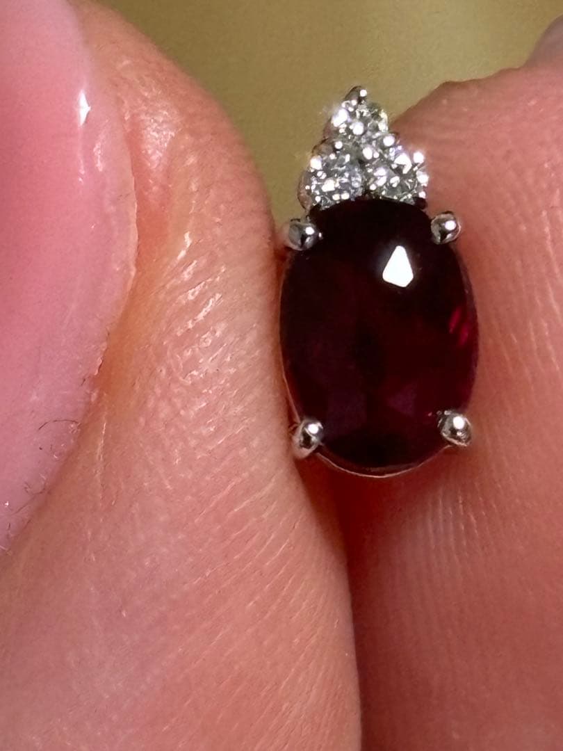 ルビー1.0ctUP PT ペンダントヘッド