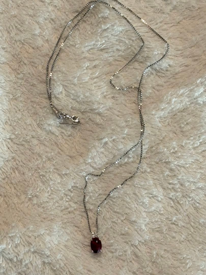 ルビー1.0ctUP PT ペンダントヘッド