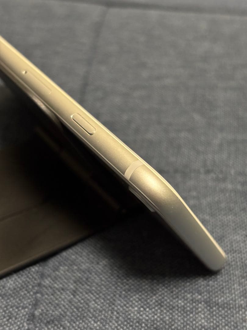 iPhone8本体 64GB シルバー