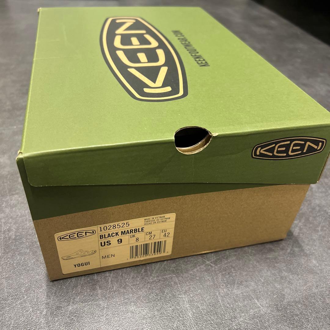 新品 KEEN キーン YOGUI ヨギ 27.0㎝