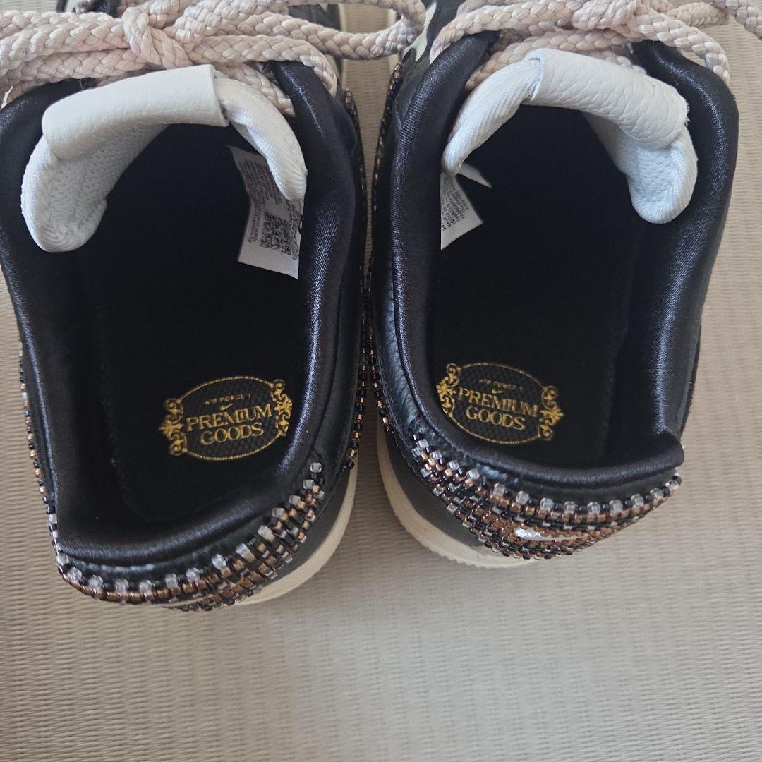 Premium Goods × Nike \"The Sophia\" 24cm