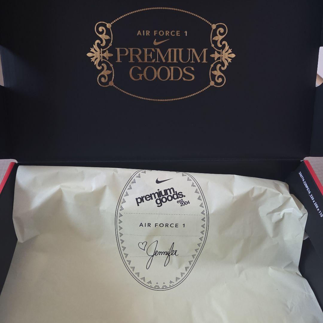 Premium Goods × Nike \"The Sophia\" 24cm