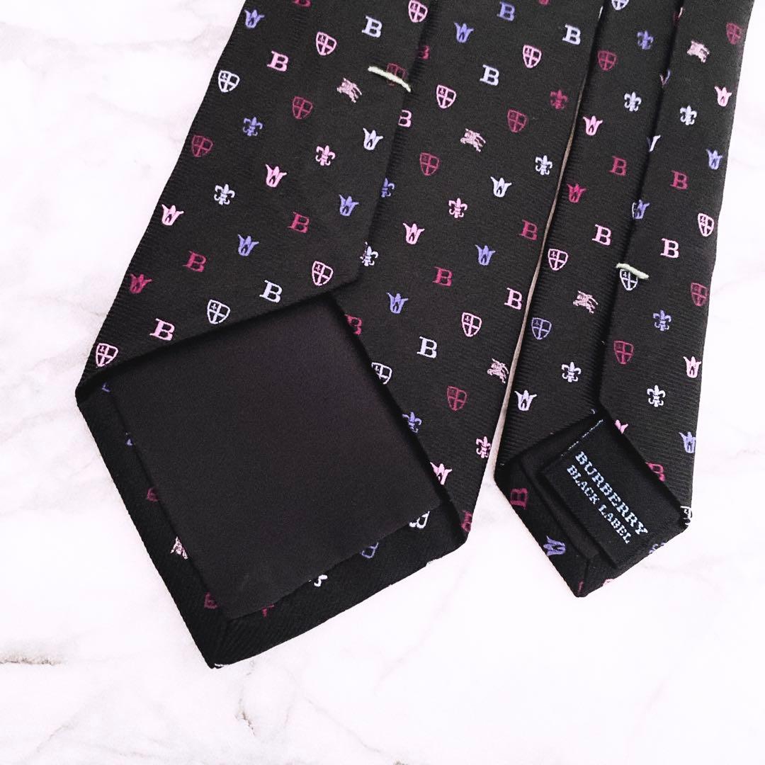 ✨未使用クラス✨バーバリー　ホースロゴ　マルチカラー　ドット　ブラック　ネクタイ