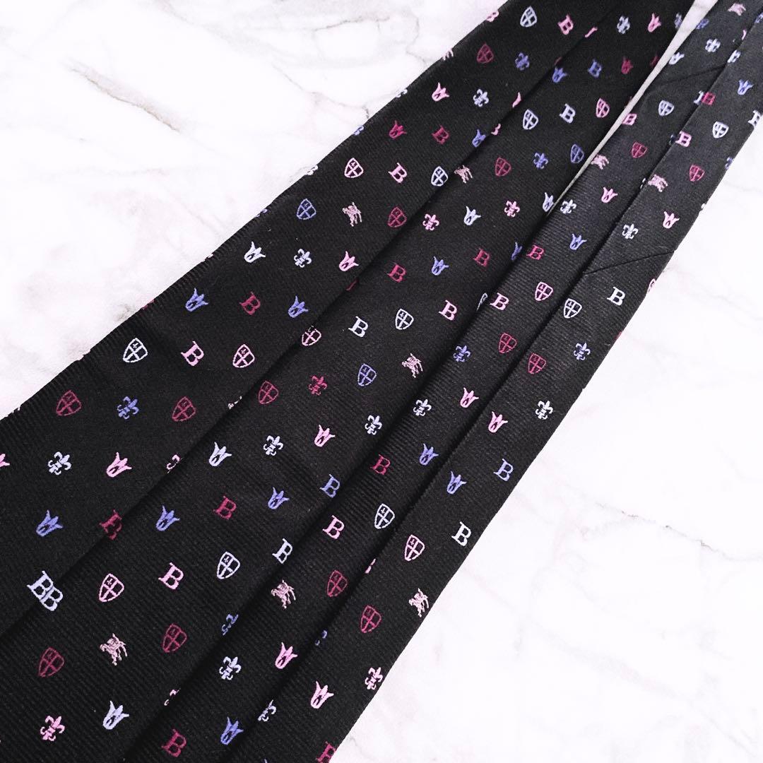 ✨未使用クラス✨バーバリー　ホースロゴ　マルチカラー　ドット　ブラック　ネクタイ