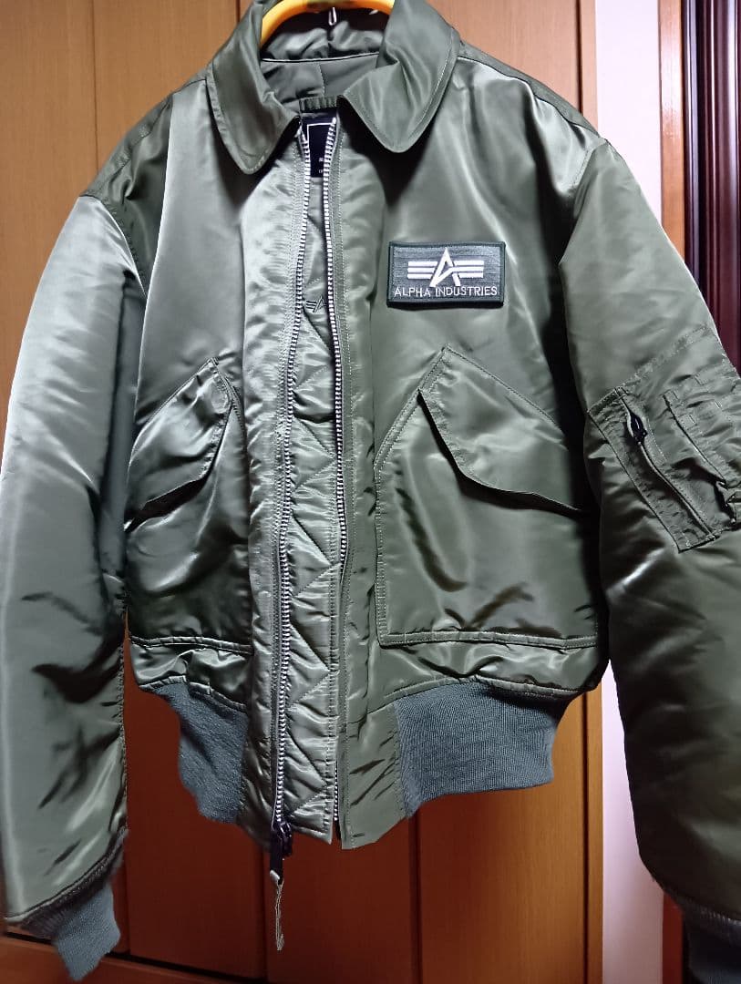 ALPHA INDUSTRIES CWU45/P カーキ L