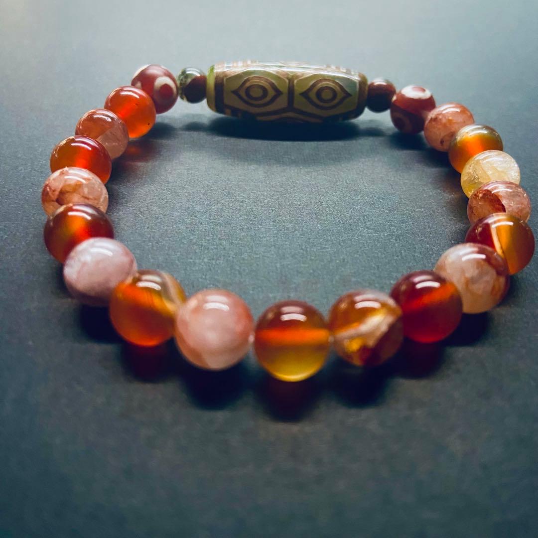 【龍眼天珠・三眼天珠・赤瑪瑙・ヒマラヤ赤水晶】