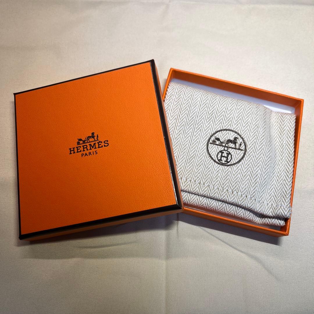 エルメス　エナメルブレスレット 《ユニ》