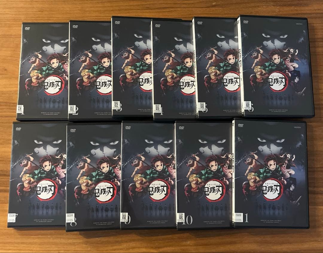 鬼滅の刃 立志＋無限列車＋遊郭＋刀鍛冶の里＋柱稽古 DVD 全31枚　ケース付き