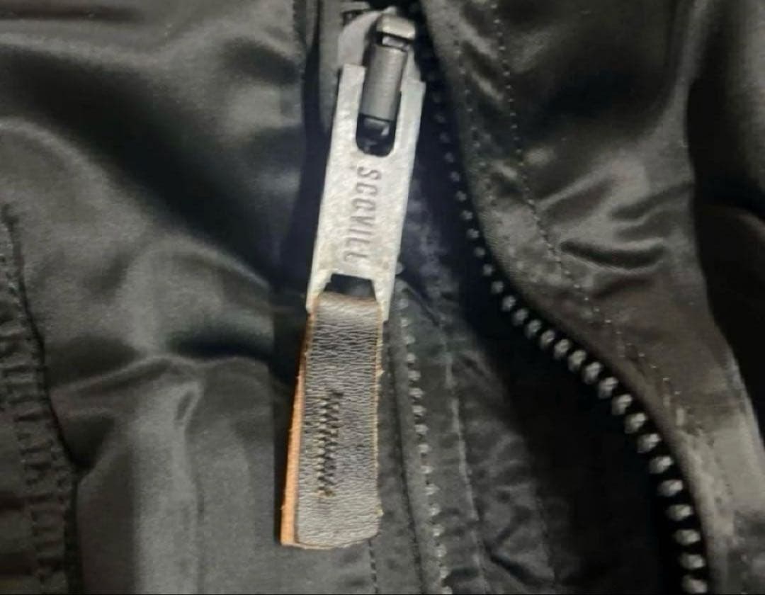 フライトジャケット　黒　未使用品 CWU-45 ブラック