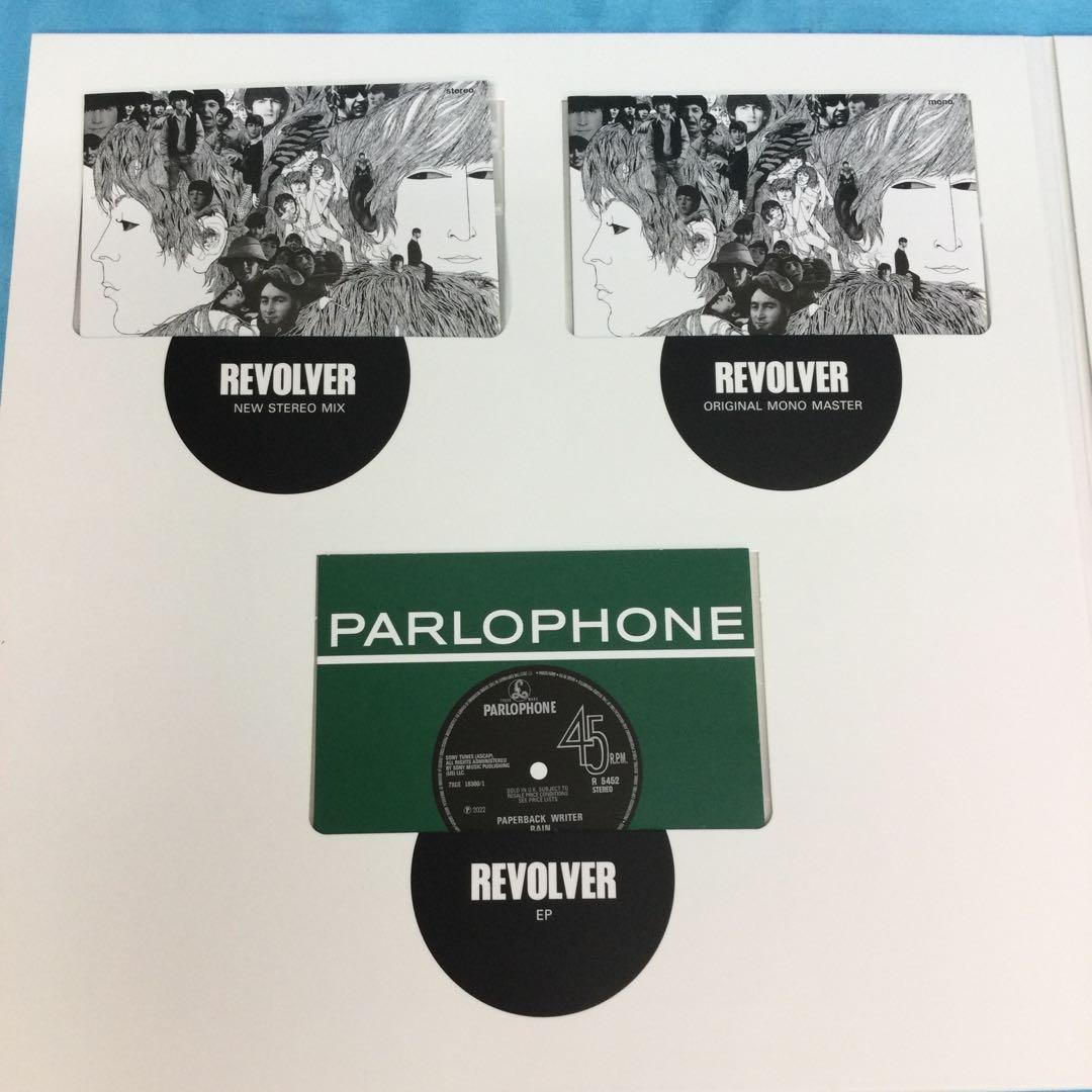 ♦︎ THE BEATLES / REVOLVER SUPER DELUXE