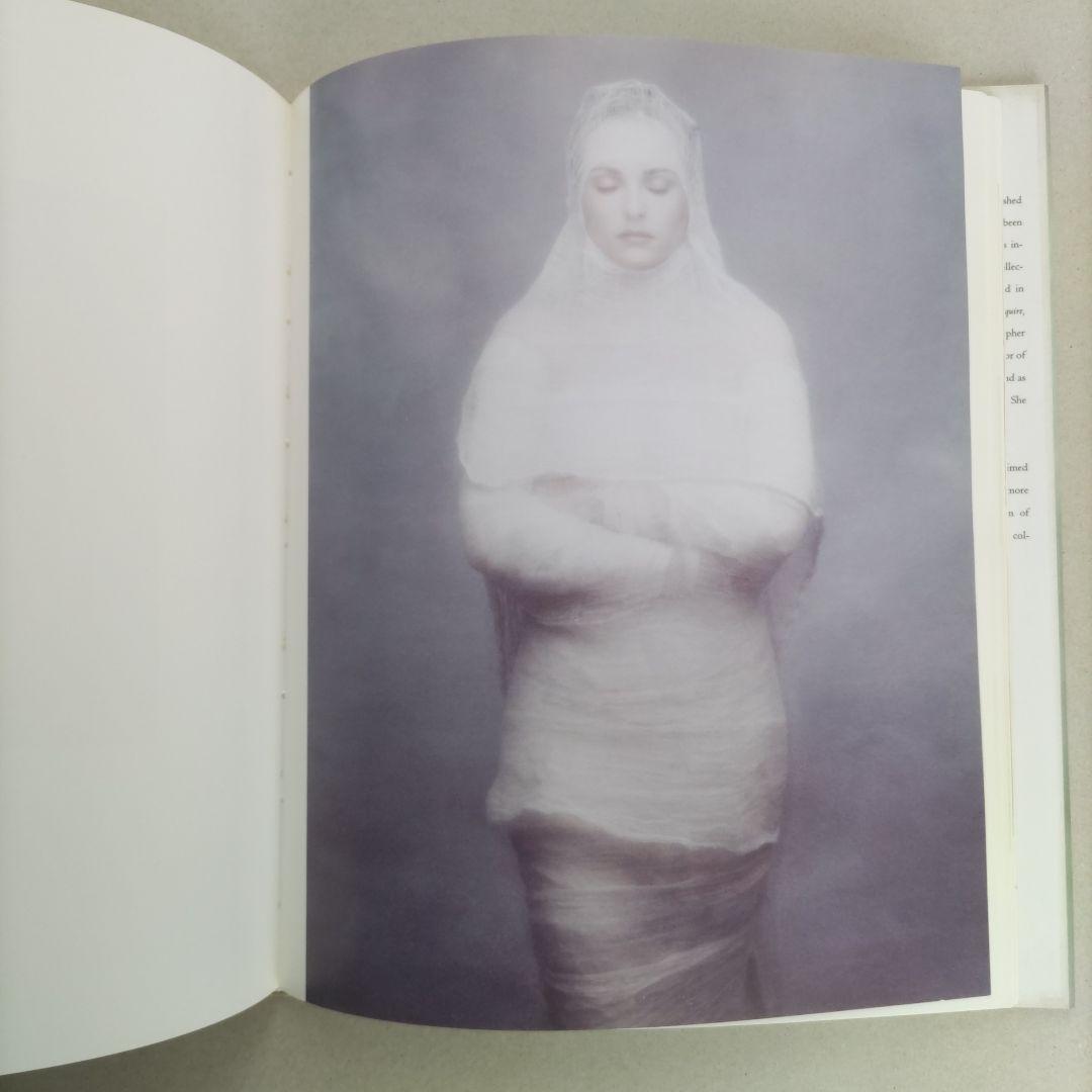 ILLUMINATIONS:Joyce Tennison/ジョイステネソン