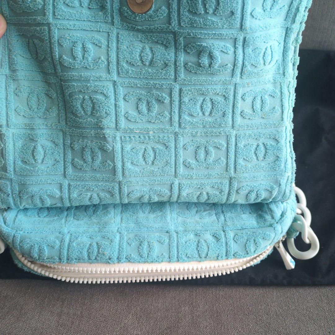 CHANEL シャネル　チェーンショルダーバッグ　ココマーク　マトラッセ　パイル