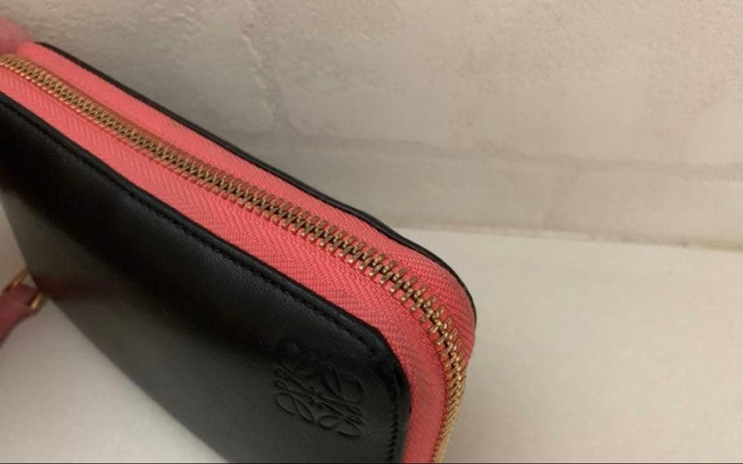 LOEWE ラウンドファスナー　ミニ財布