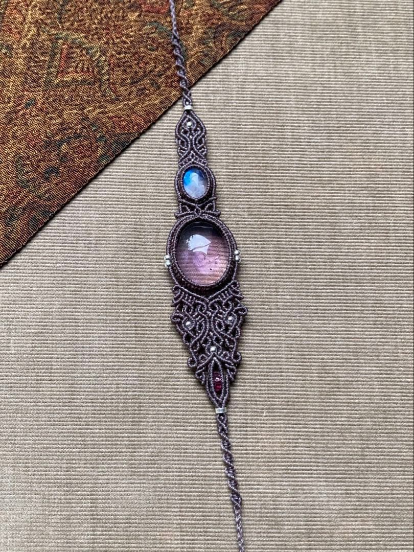 アメジスト　レインボームーンストーン　マクラメブレスレット