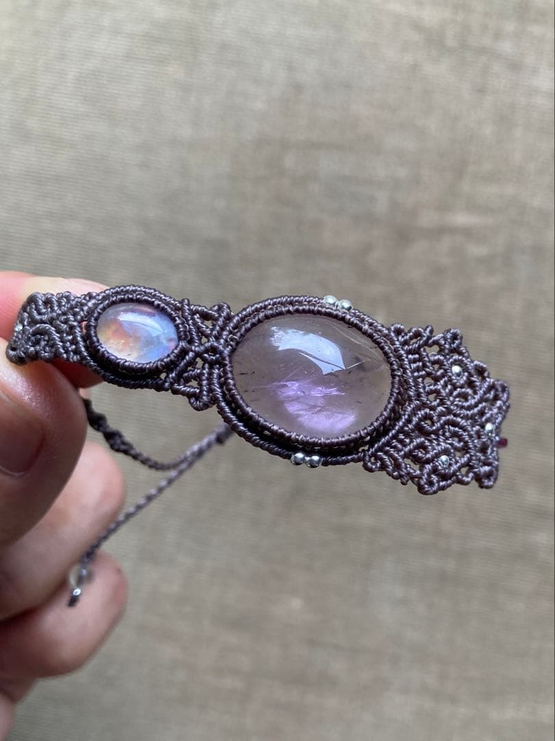 アメジスト　レインボームーンストーン　マクラメブレスレット