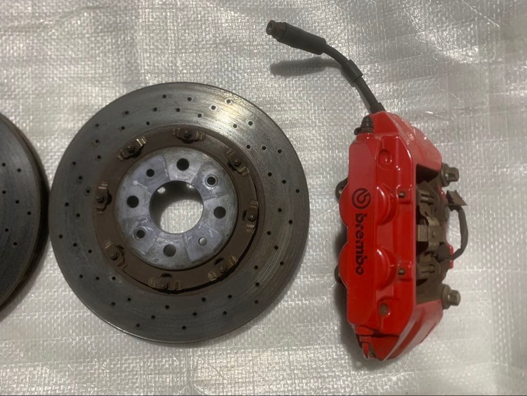 アバルト　500 595 ブレンボキャリパー　フローティングローター　レッド