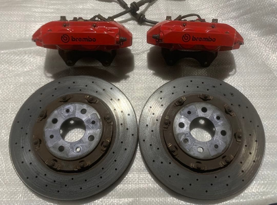 アバルト　500 595 ブレンボキャリパー　フローティングローター　レッド