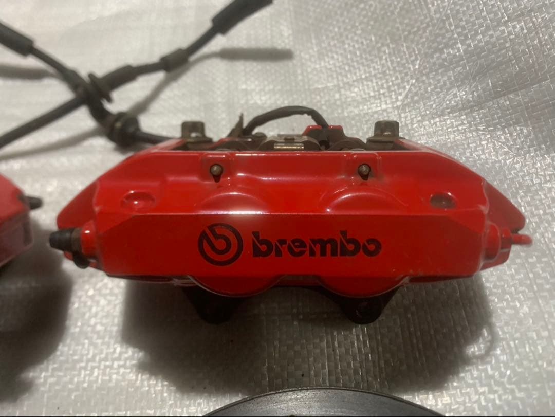 アバルト　500 595 ブレンボキャリパー　フローティングローター　レッド