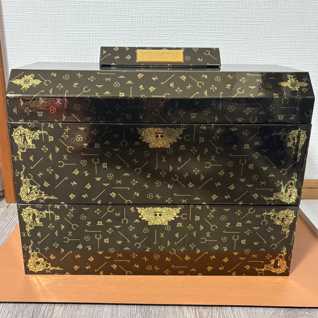 【希少】ワンピースONEPIECE全巻(1巻〜111巻) マルチ収納BOX非売品
