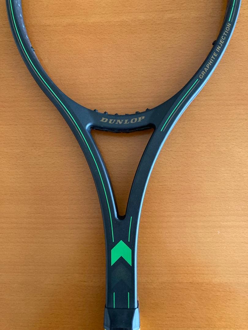 ダンロップ　テニスラケット　MAX200G PRO G4