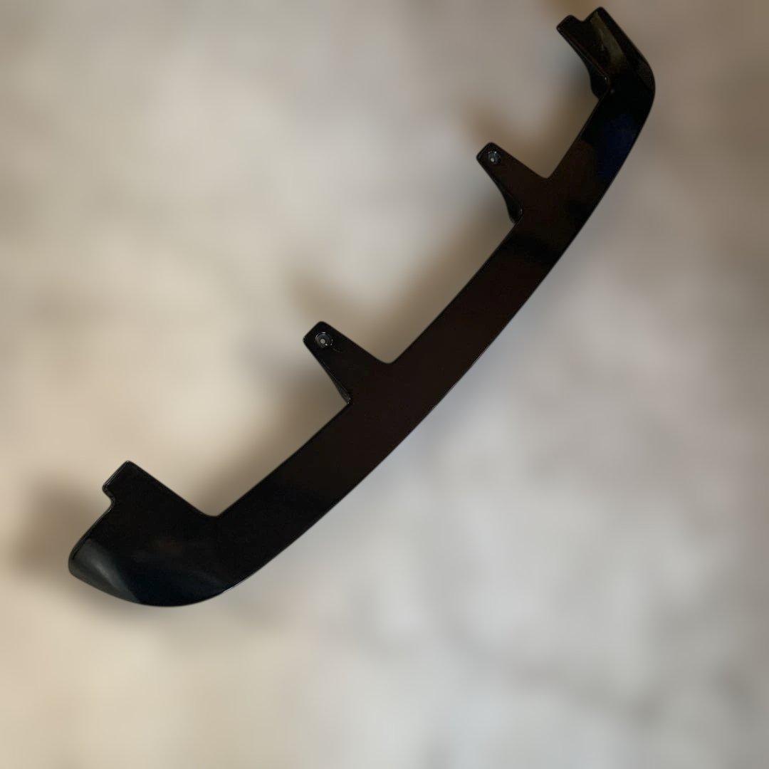 三菱　ミツビシ　デリカD5 純正リアウィング　ブラック　中古品