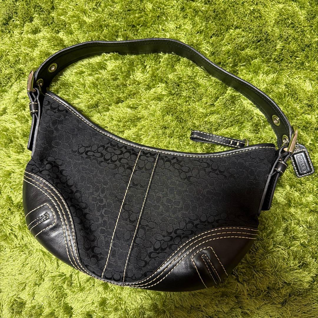 COACH（コーチ）★セミショルダーアクセサリーポーチ★ブラック