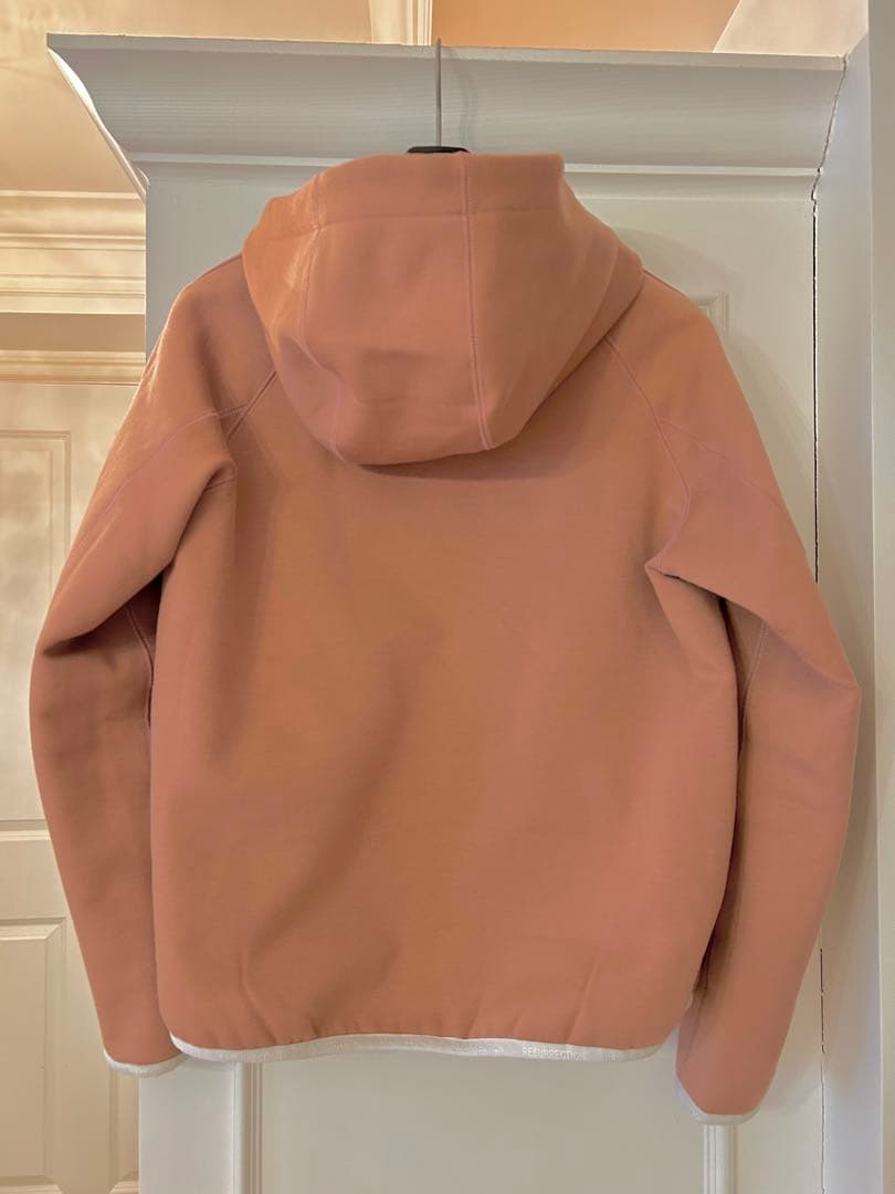 レザレクション　ウォームパーカープルオーバー スモーキーピンク　Mサイズ