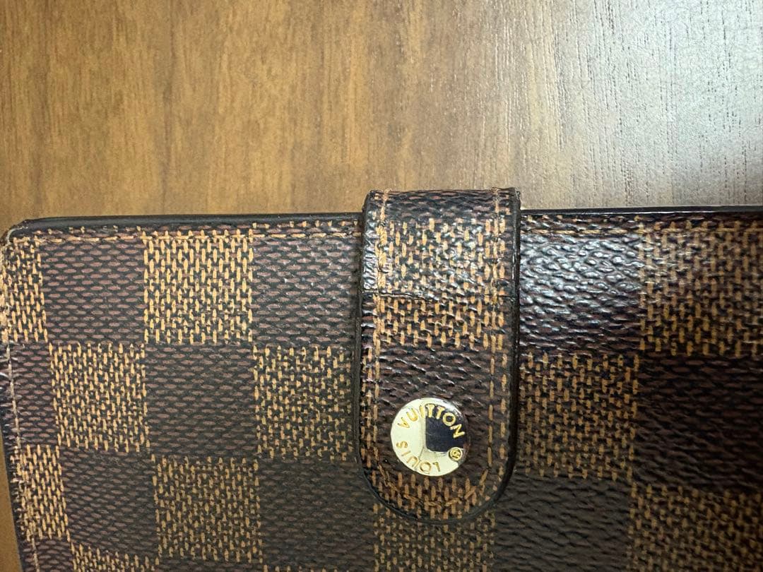 ま*ち様 ルイ ヴィトン　ヴィエノワ ダミエ エベヌ 二つ折り財布 ブラウン が