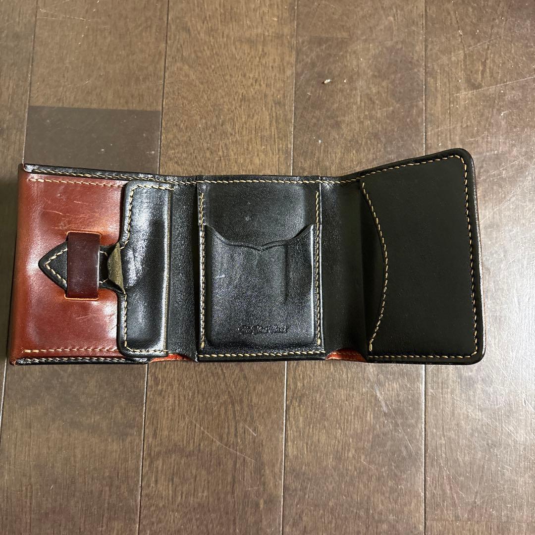 フラットヘッド 三つ折り財布