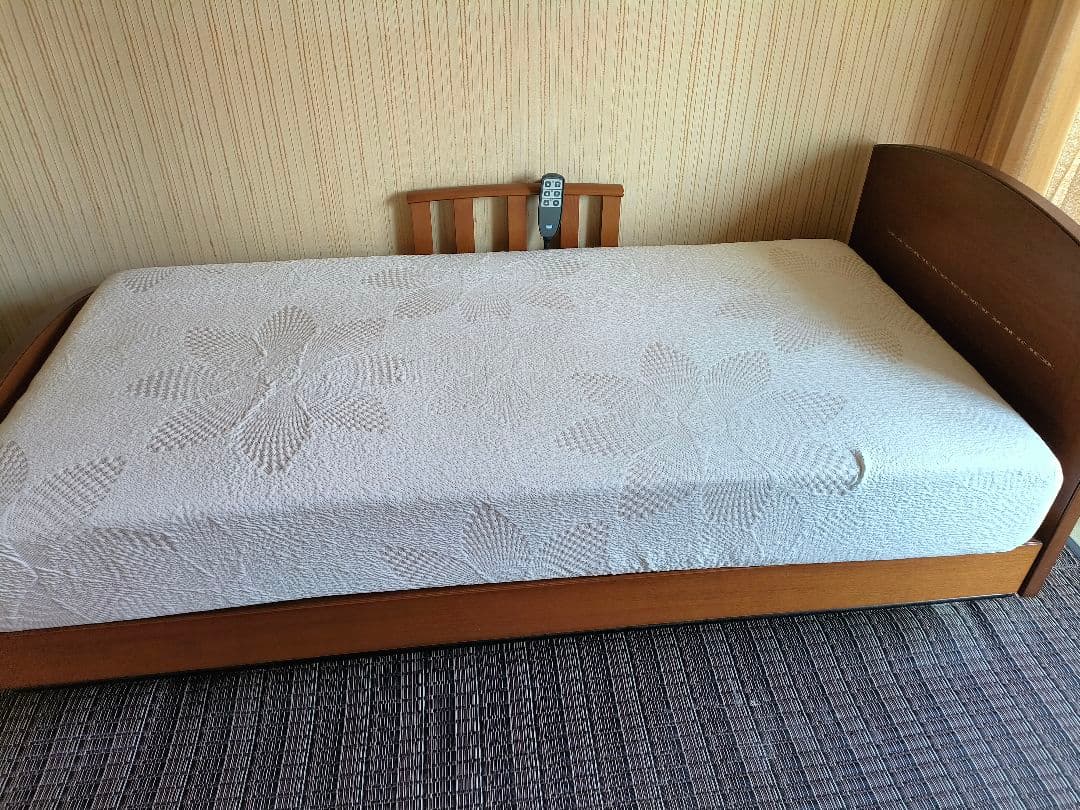 シモンズ 電動 ベッド 手すり付き　シングル　フラットⅡ