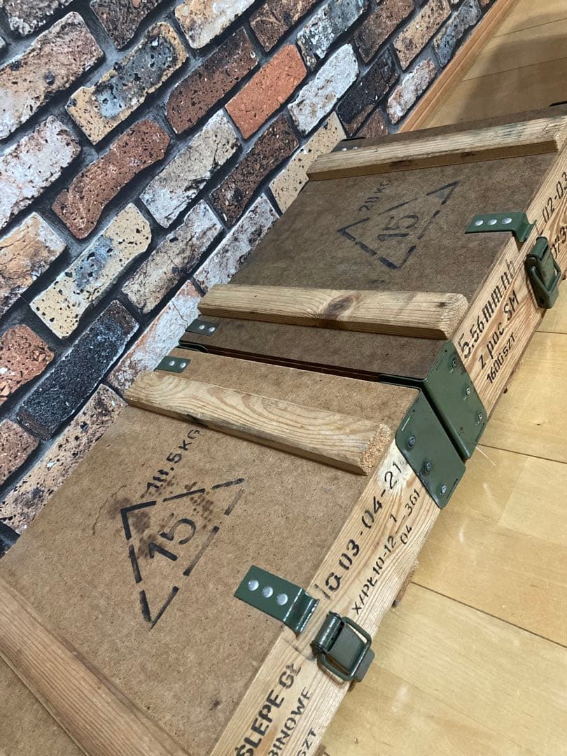 弾薬箱　ミリタリーボックス　収納　ヴィンテージ　軍　木箱　アンモボックス