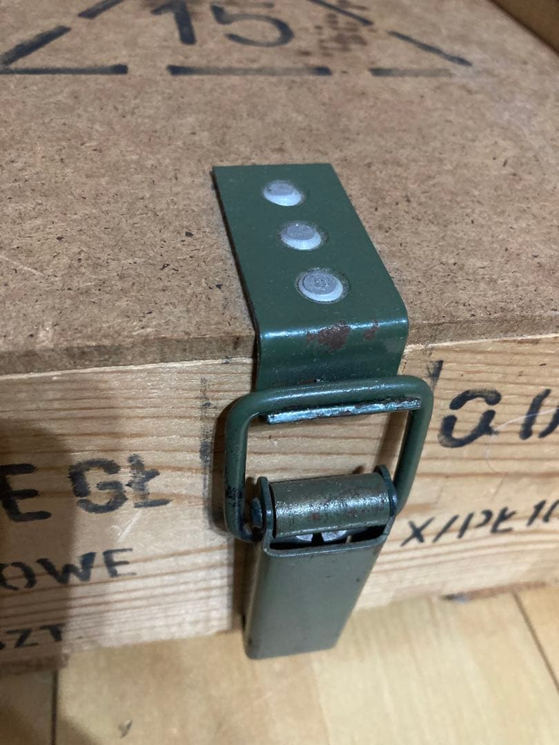 弾薬箱　ミリタリーボックス　収納　ヴィンテージ　軍　木箱　アンモボックス