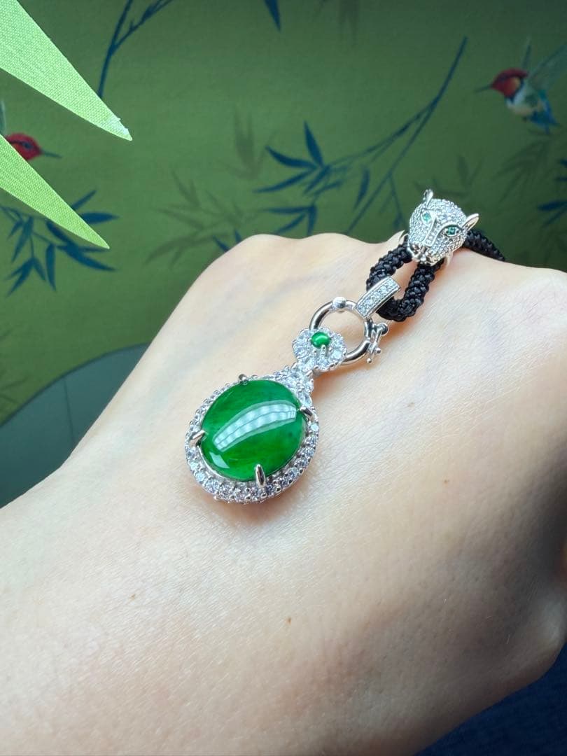 特選品‼️天然A貨翡翠　ロウカン質、特選大粒陽緑ネックレストップ　鑑定書付き