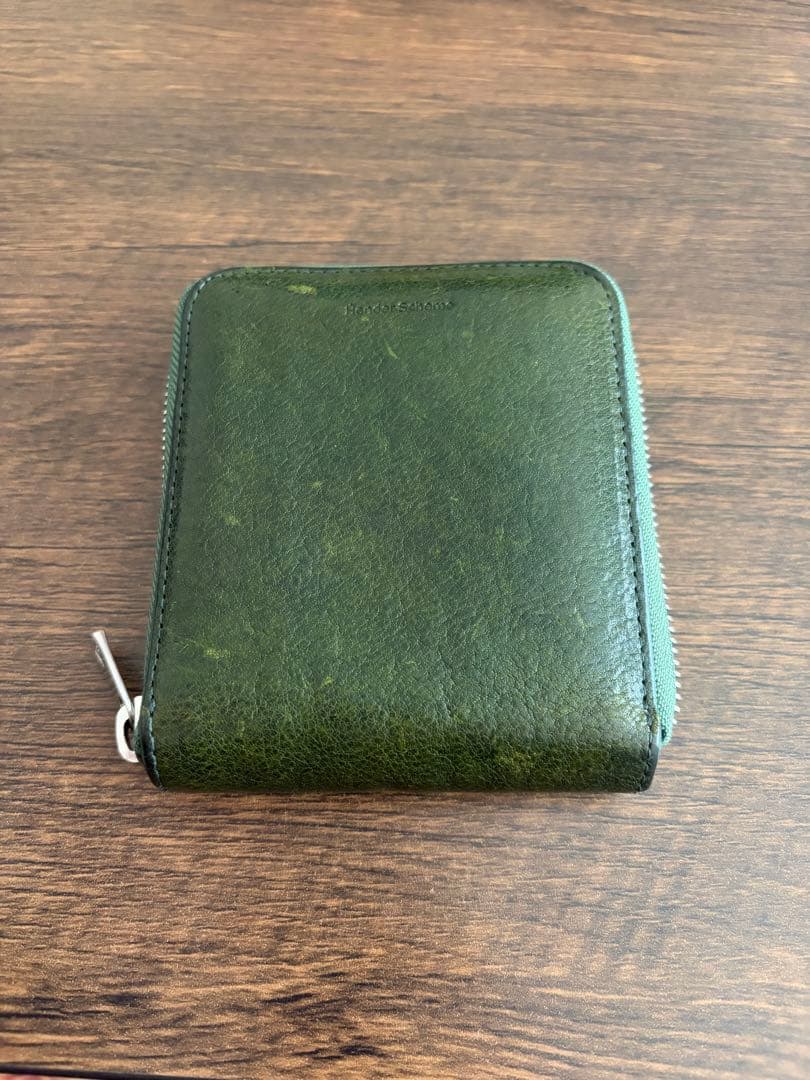 Hender Scheme horizontal zip purse グリーン