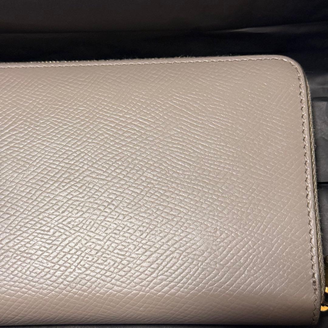 セリーヌ　長財布　人気カラーペブル　セリーヌ銀座シックス店購入 グレージュ