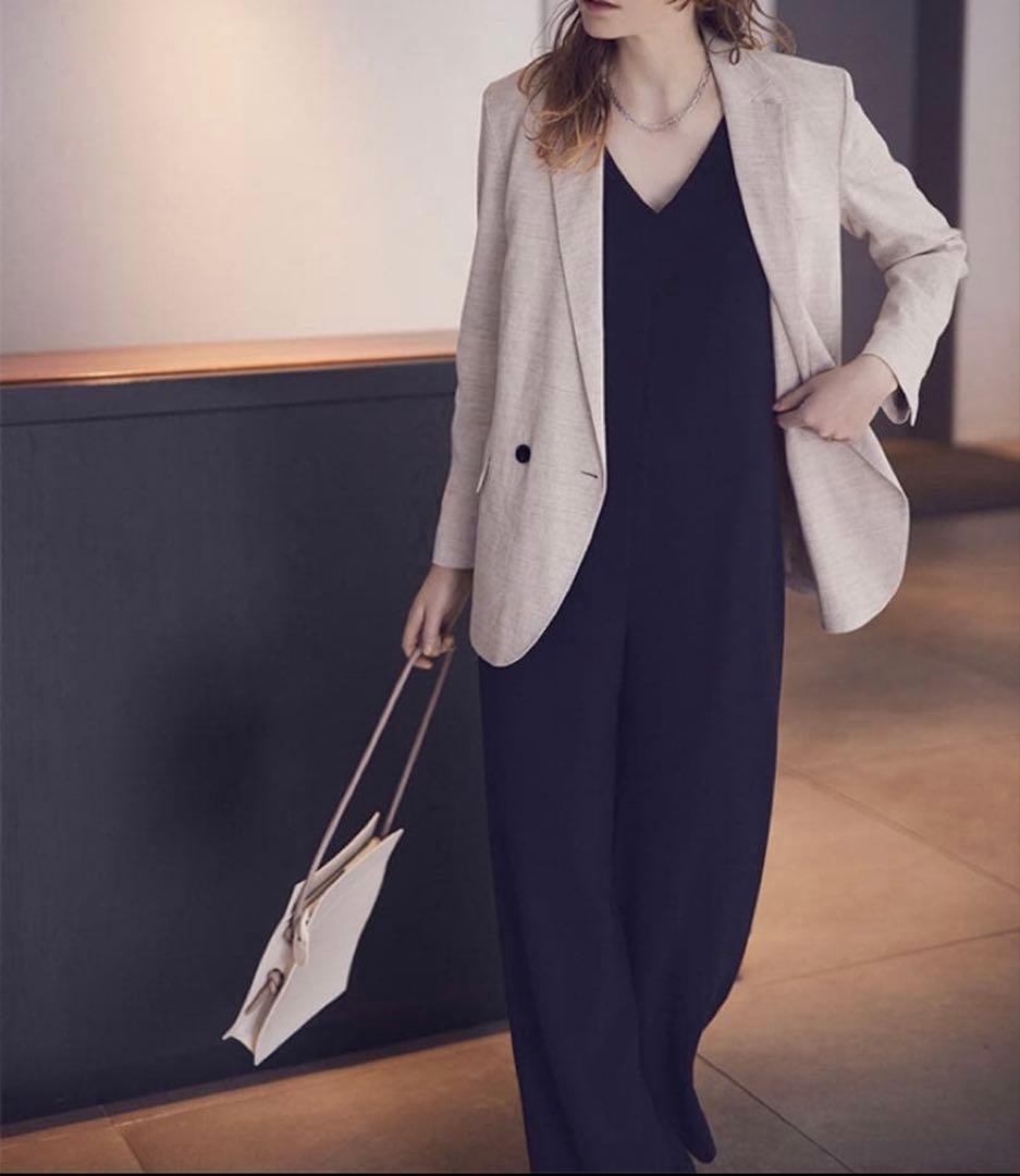 極美品 セオリー オールインワン ジャンプスーツ 黒 ワイドパンツ ワンピース