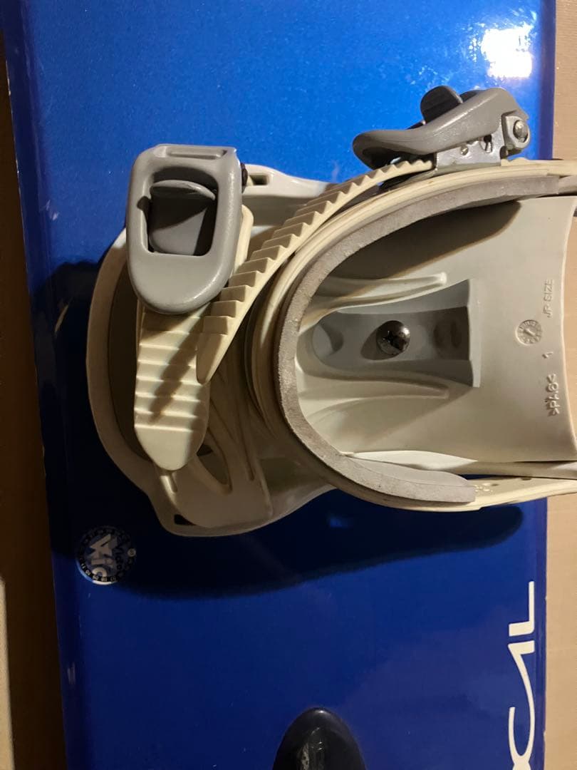 B-Kaz LOCAL ローカル スノーボード 板 137cm スノボー