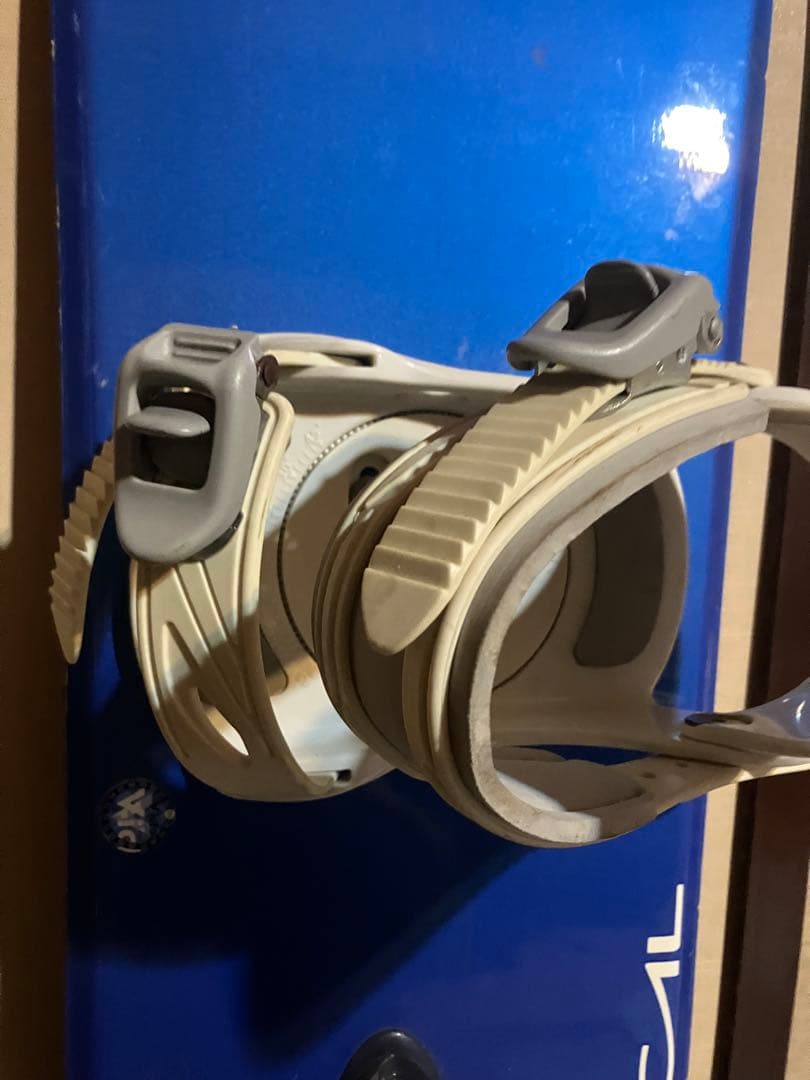 B-Kaz LOCAL ローカル スノーボード 板 137cm スノボー