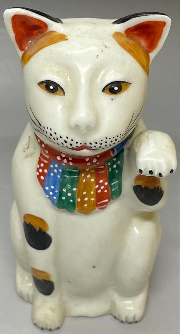 古伊万里　招き猫　商売繁盛　幸福　置物 　y310