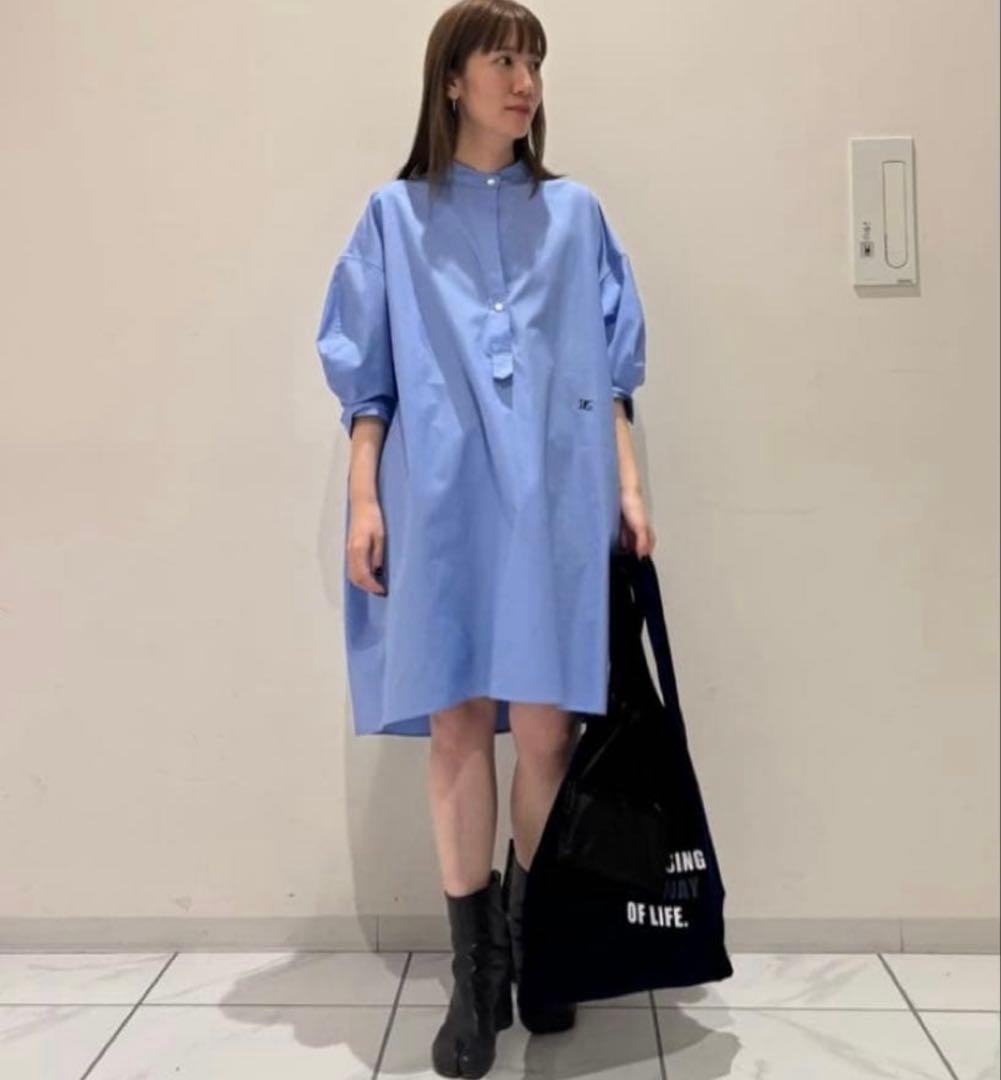 【ウィムガゼット】ライトブルー チュニック 五分袖