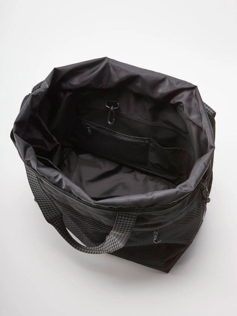 新品未開封 バッグ〈NEW ERA® × familiar〉