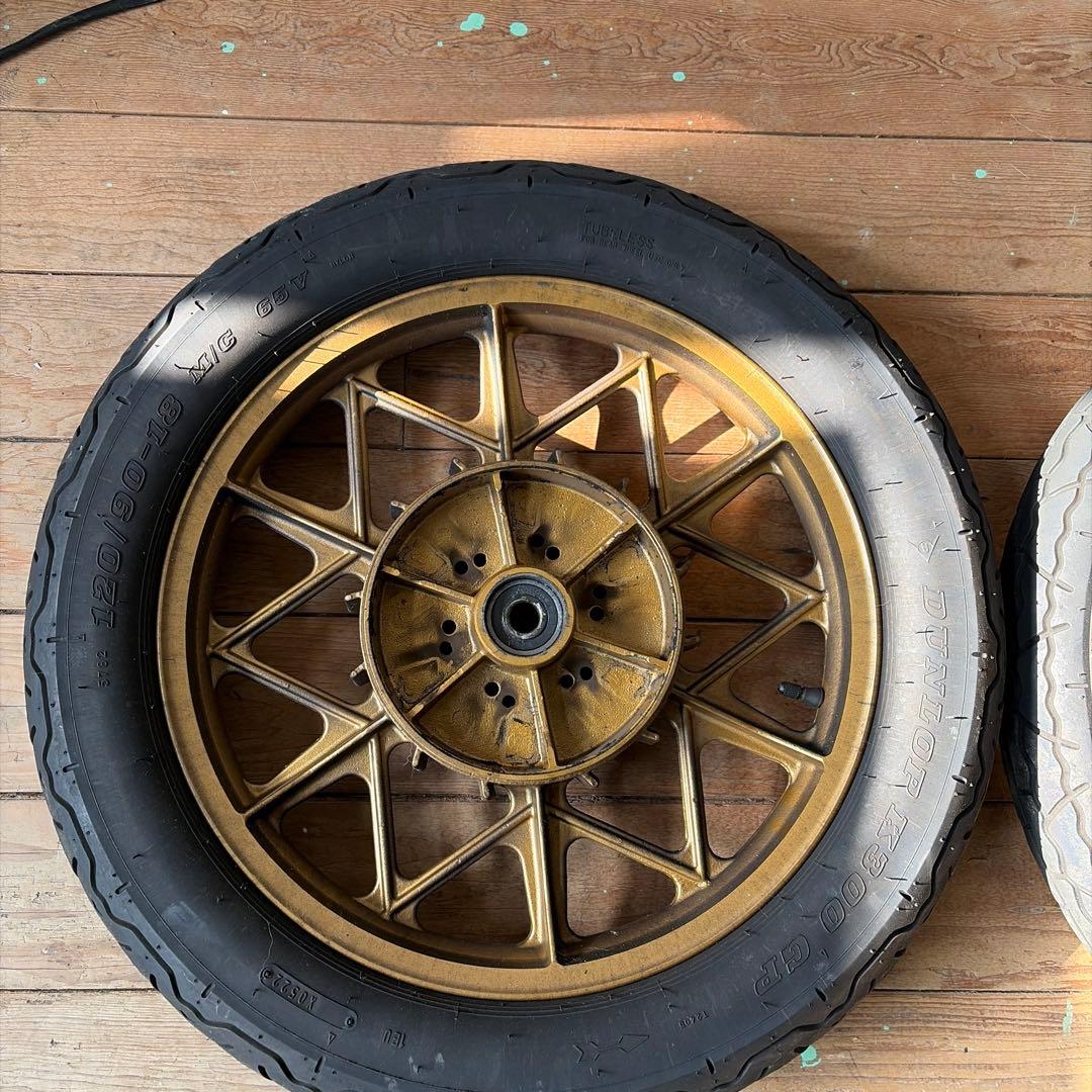 750ss h2 にて使用　ベルズ？タイプホイール