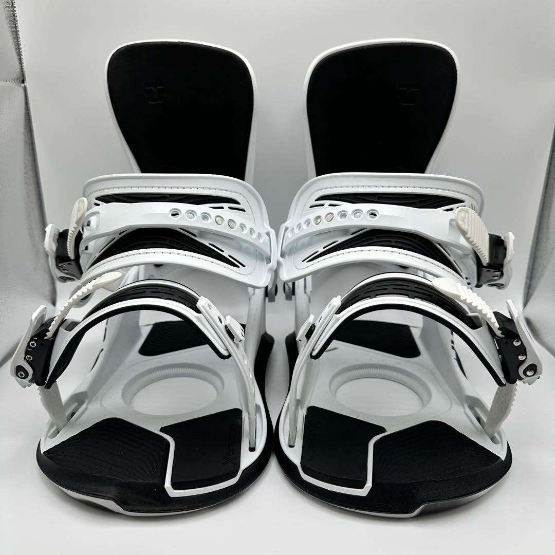 UNION ULTRA 24-25 Mサイズ ホワイト ビンディング