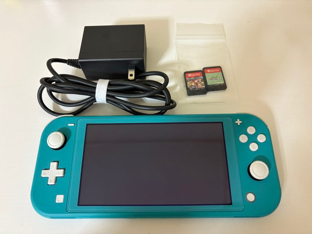 Nintendo Switch Light カセット2種＆充電器付