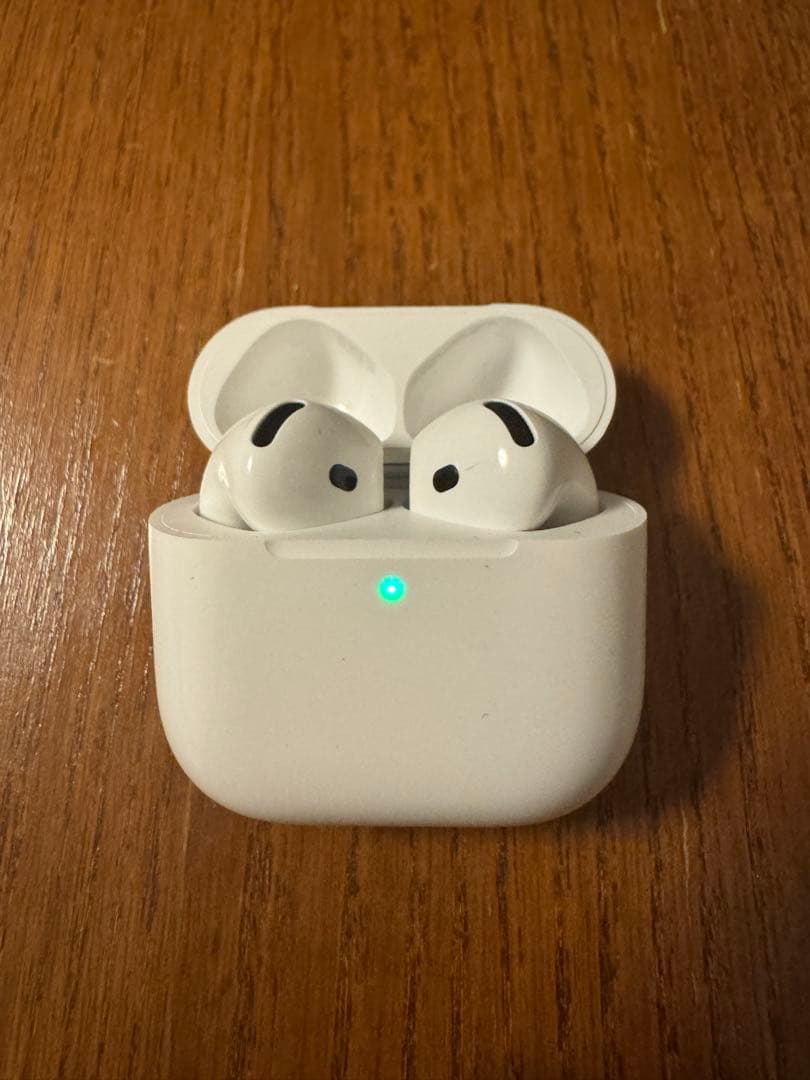 AirPods4 本体 充電ケース付き