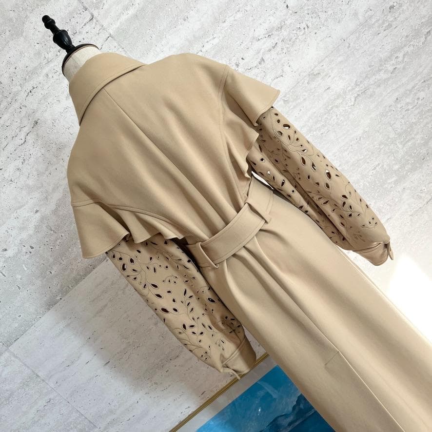 極美品★Chloe★カットワーク刺繍★ケープ★ロング★トレンチコート