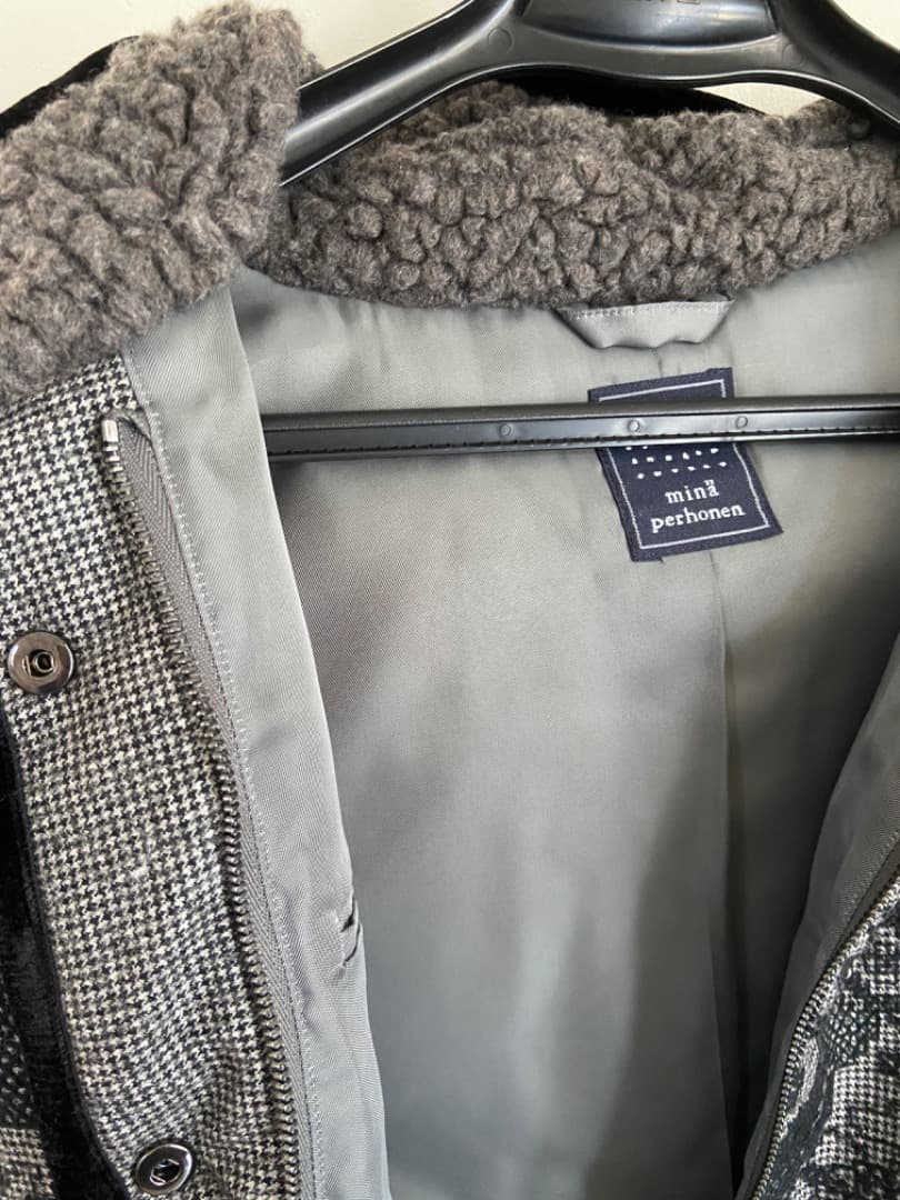 ミナペルホネン stitch garden ダウンベスト 定価143000円