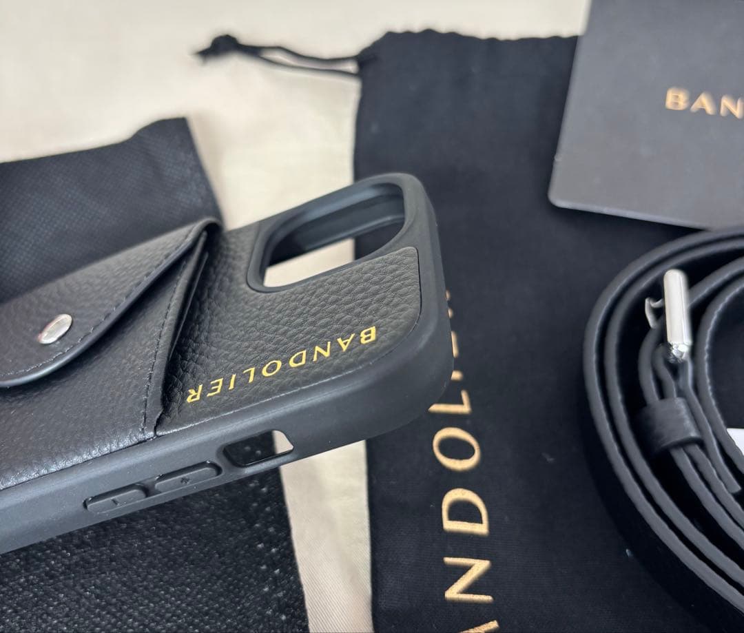 新品＊【iPhone15】BANDOLIER ヘイリー サイドスロット シルバー