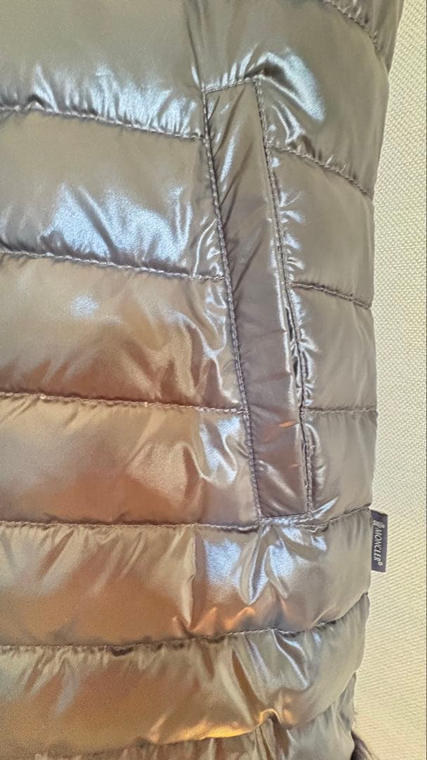 Moncler モンクレール　ファーベスト　リバーシブル1 ほぼ未使用品